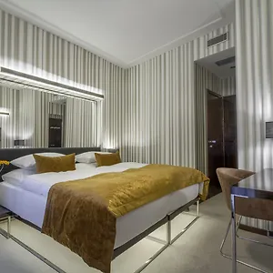 Clementin Hotell